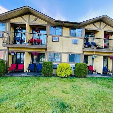 Wessex Inn By The Sea Cowichan Bay Bagian luar foto